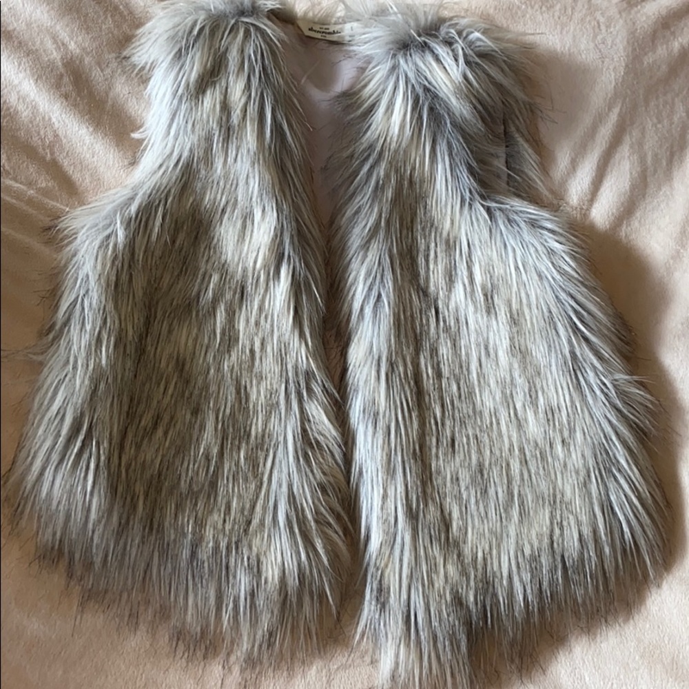 Abercrombie kids size large fur vest